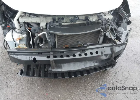 2015 Nissan Versa Note Sl z USA, uszkodzony, nr VIN 3N1CE2CP2FL355334